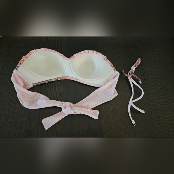 L*SPACE Ariel celestial print bandeau top and matching bottom. - Picture 6 of 8